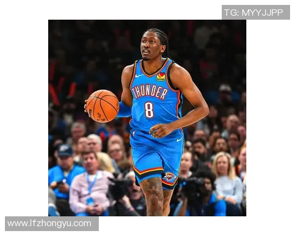 鲍威尔：德鲁·史密斯替补稳定力量 总能合适时间出现在正确位置