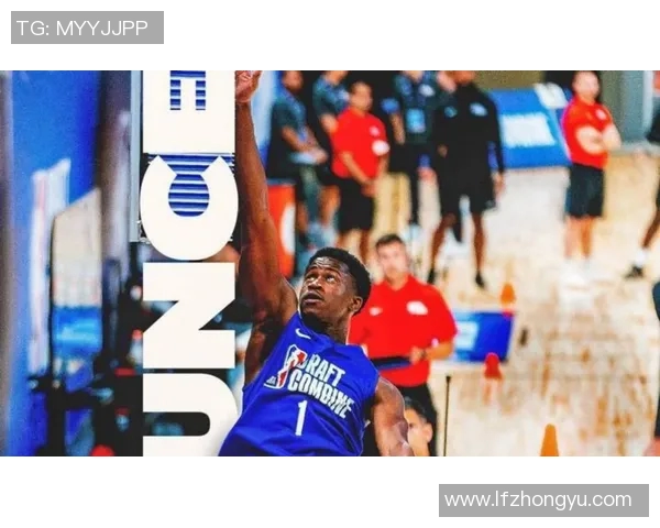 埃奇库姆单节16分爆发，三节24分助76人