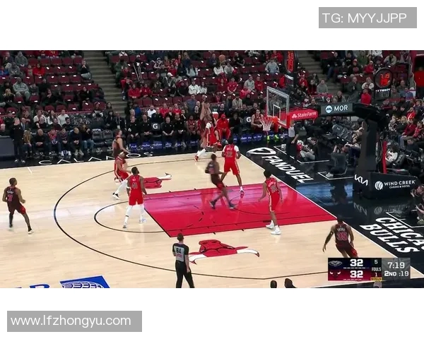 赫尔特8分助公牛紧咬鹈鹕 赫尔特8分助公牛紧咬鹈鹕