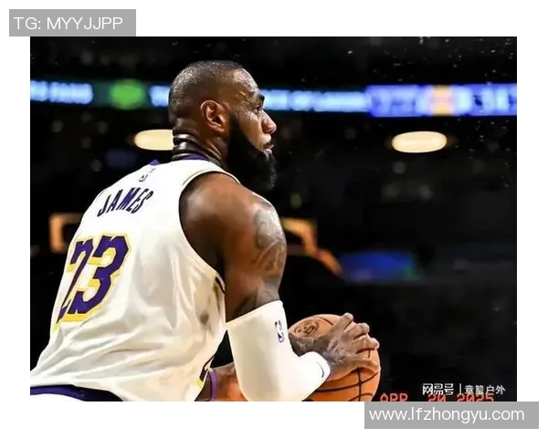 湖人惨败黄蜂，詹姆斯下半场19分难救主，雷迪克要背锅